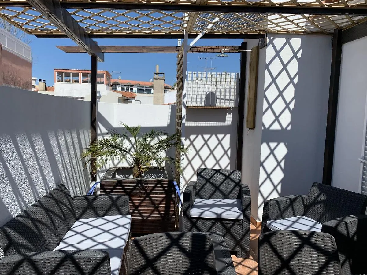 Duplex Apartment With Terrace In Cascais Downtown