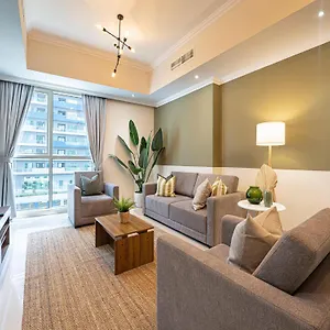 https://deluxe-apartments-downtown-dubai-pool-gym-parking.dubaihotelsoffers.com